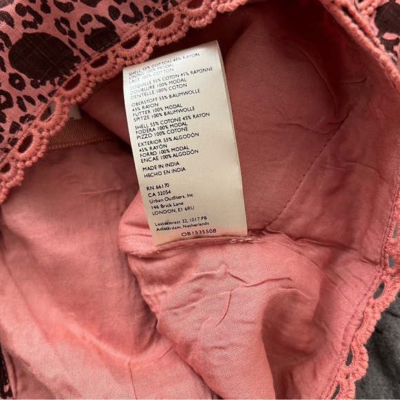 NWT By Anthropologie Off-The-Shoulder Top - size 8, 10 - Picture 12 of 15